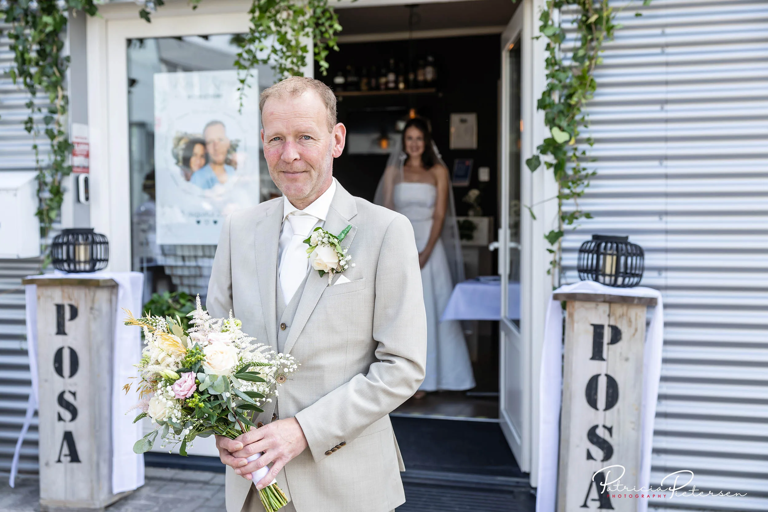 trouwreportage_theater_posa_kevin_rosa_alpaca_manege_lelysta (9)