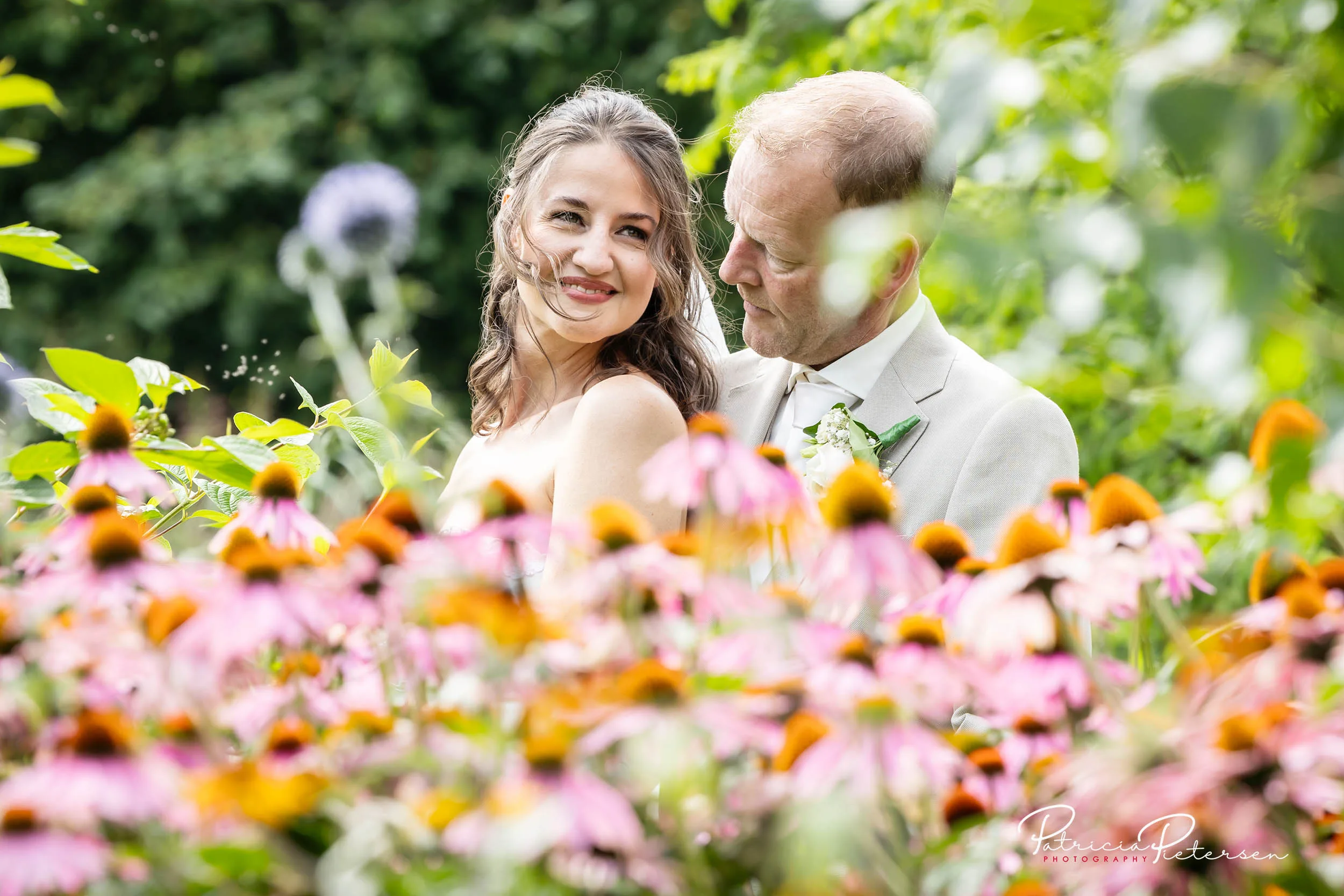 trouwreportage_theater_posa_kevin_rosa_alpaca_manege_lelysta